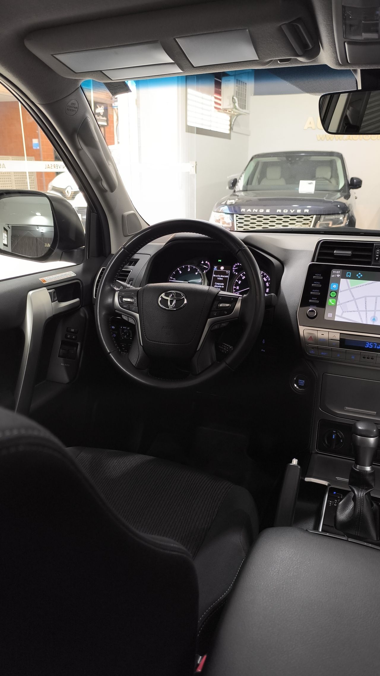 Foto Toyota Land Cruiser 16
