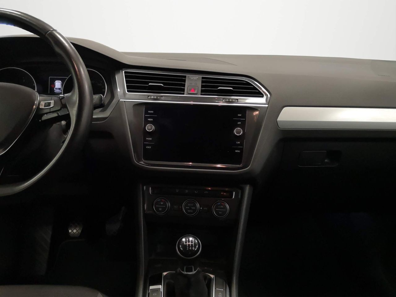 Foto Volkswagen Tiguan 13