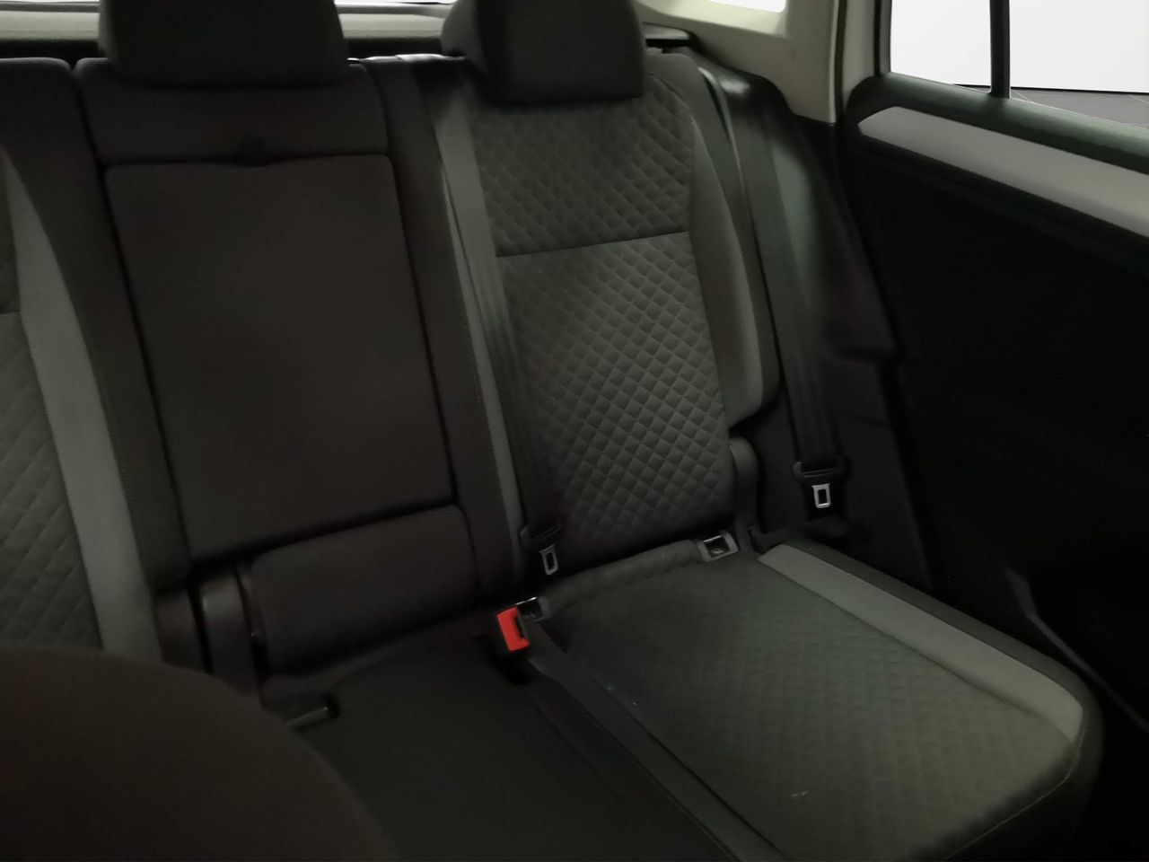 Foto Volkswagen Tiguan 16
