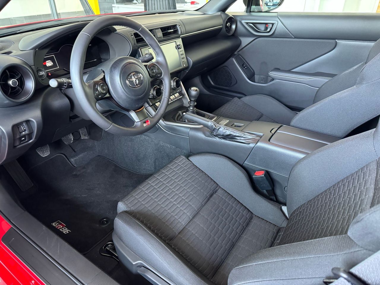 Foto Toyota GR 86 10