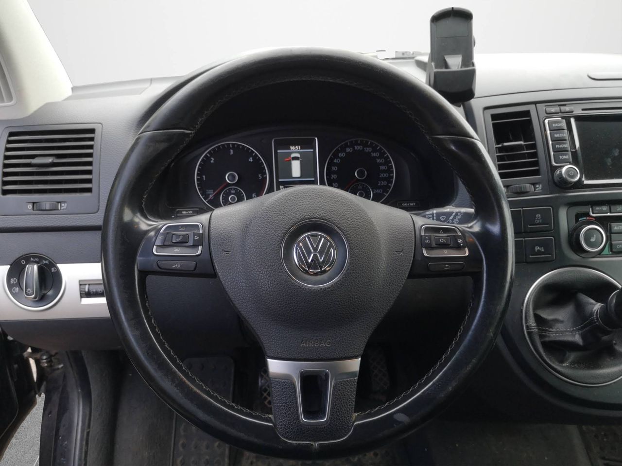 Foto Volkswagen Multivan 11