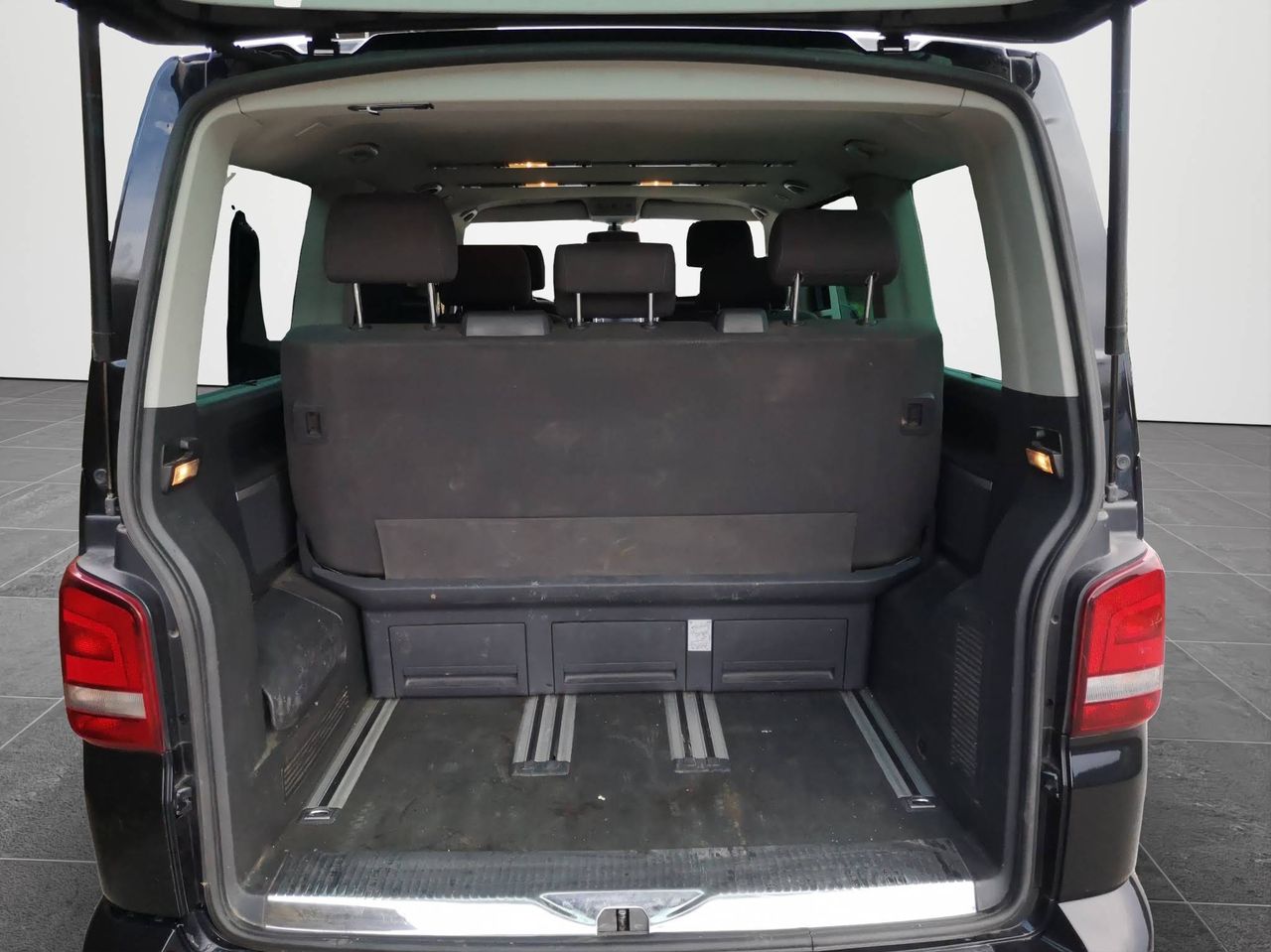 Foto Volkswagen Multivan 18