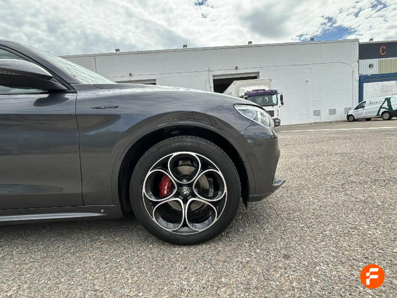 Foto Alfa Romeo Stelvio 17