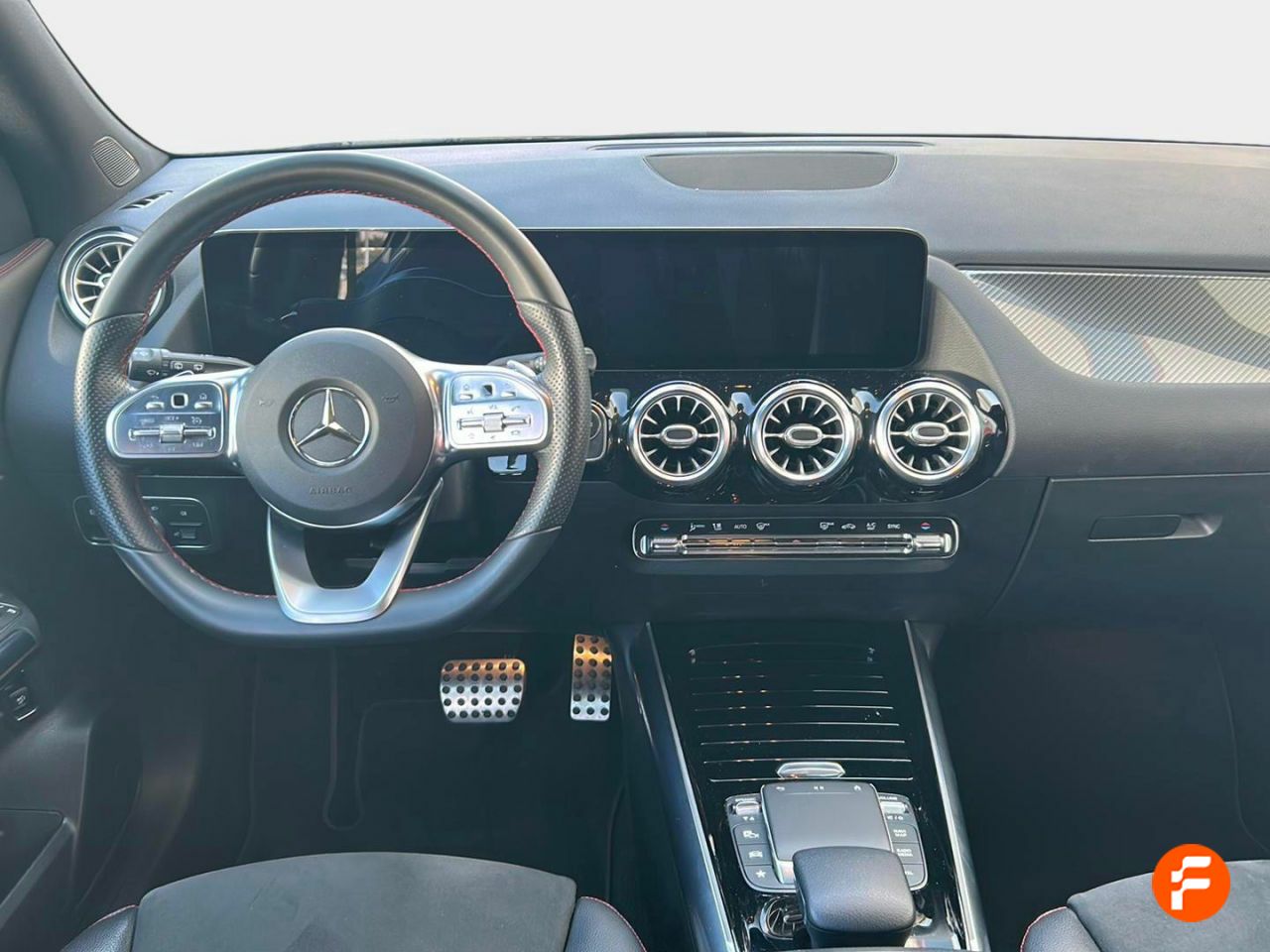 Foto Mercedes-Benz Clase GLA 11