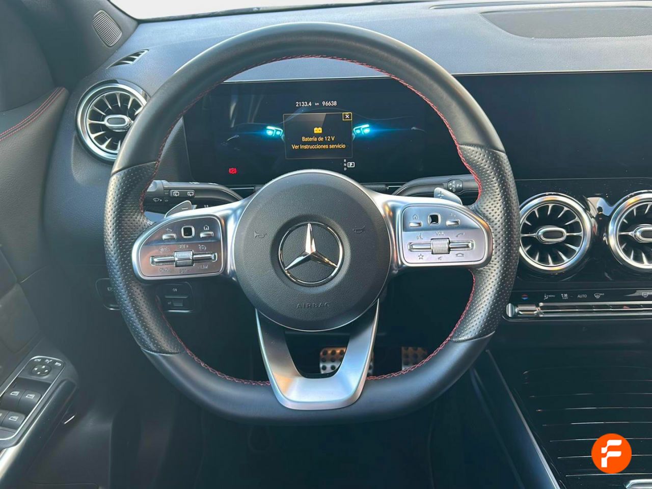Foto Mercedes-Benz Clase GLA 12