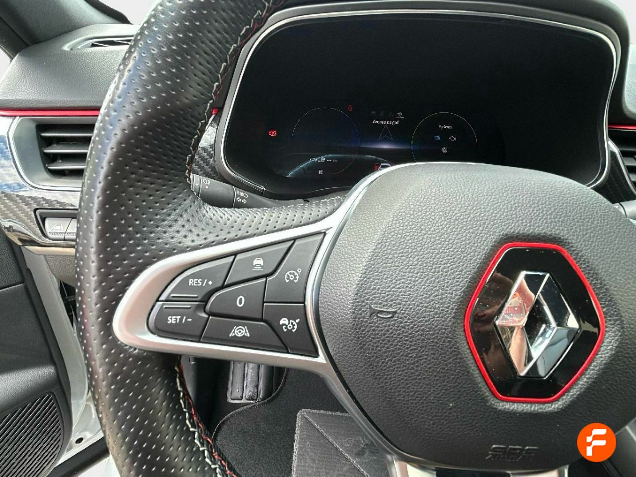 Foto Renault Arkana 10