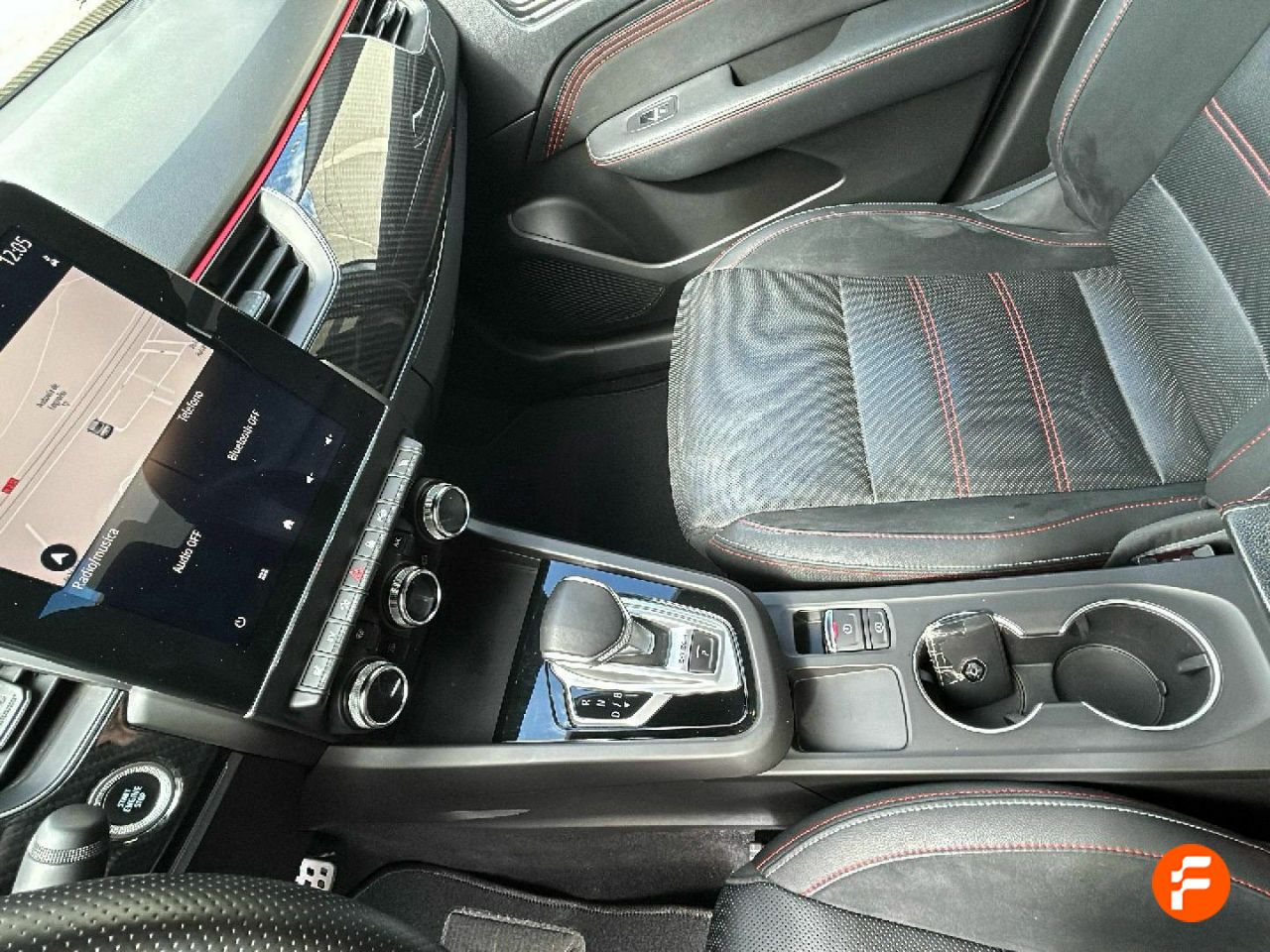 Foto Renault Arkana 18