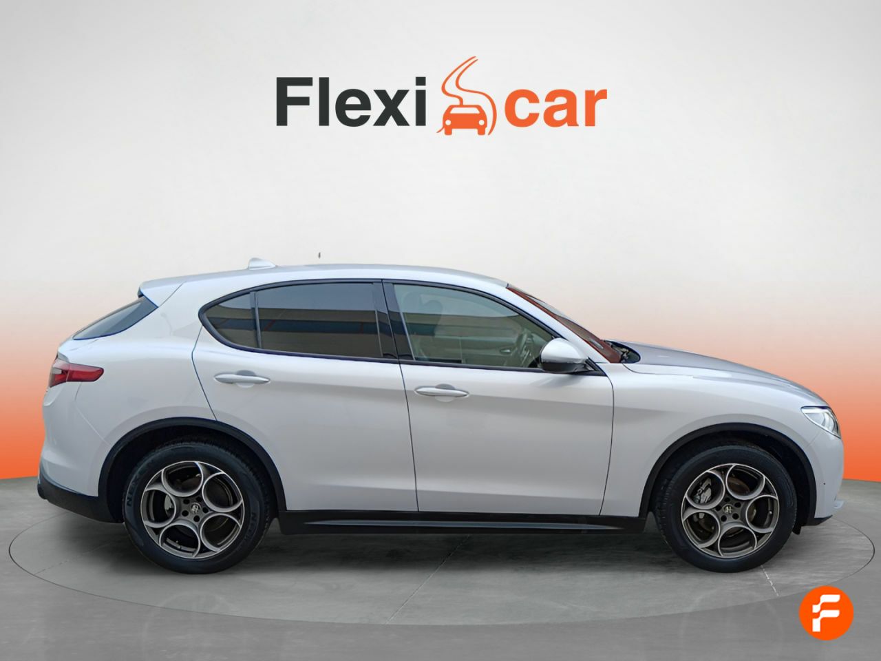 Foto Alfa Romeo Stelvio 4
