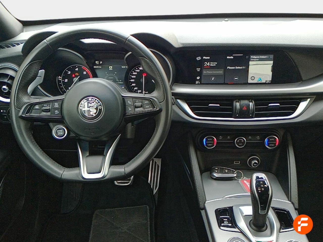 Foto Alfa Romeo Stelvio 10