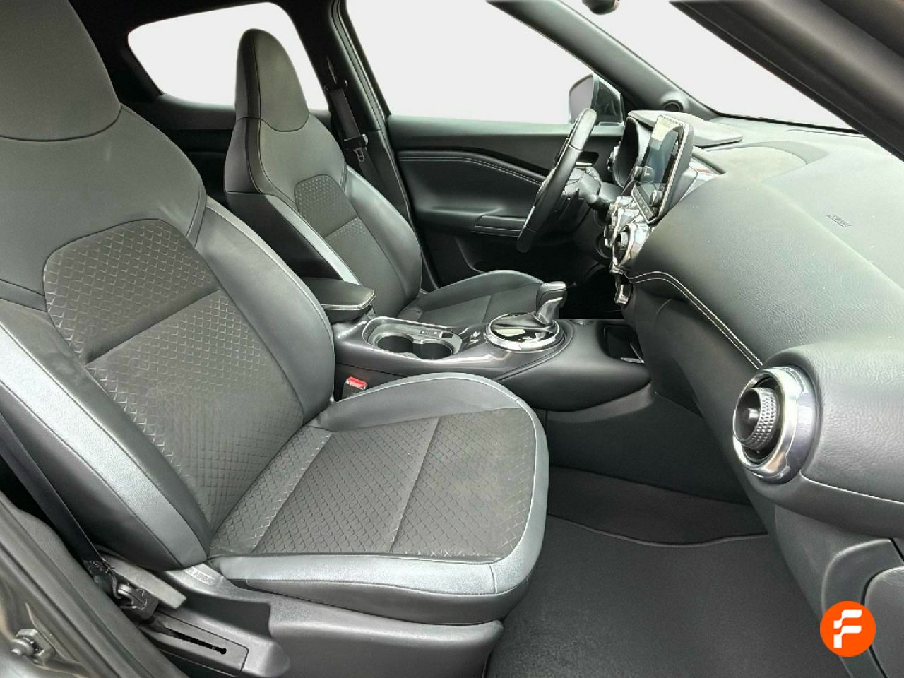 Foto Nissan Juke 8