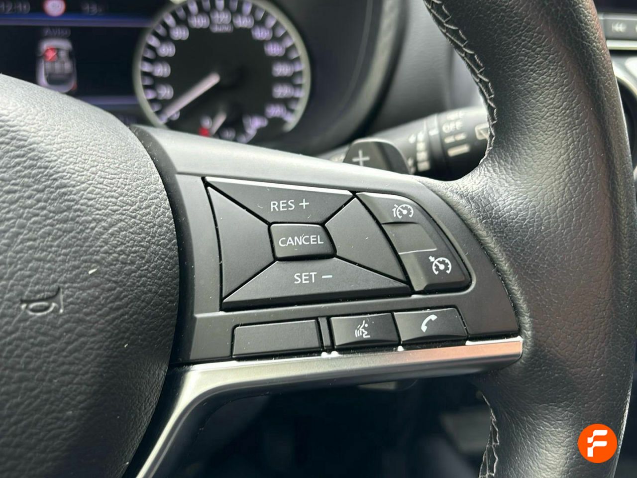 Foto Nissan Juke 14