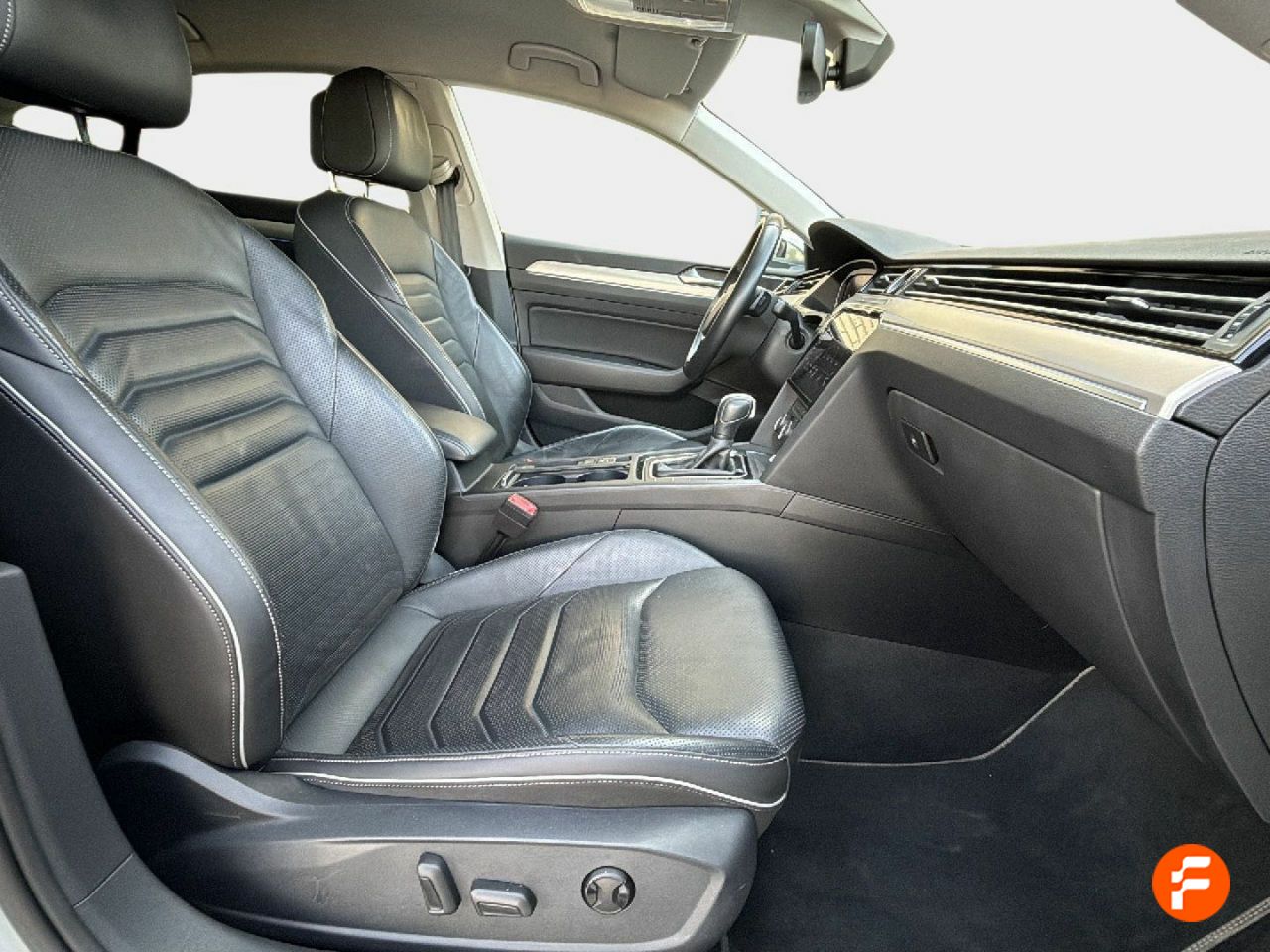 Foto Volkswagen Arteon 14