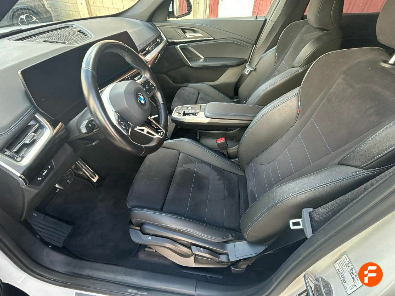Foto BMW X1 9
