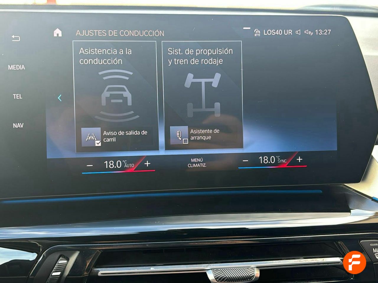 Foto BMW X1 16