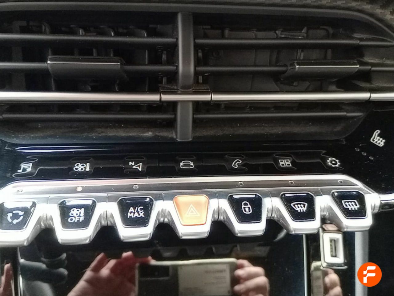 Foto Peugeot 2008 13