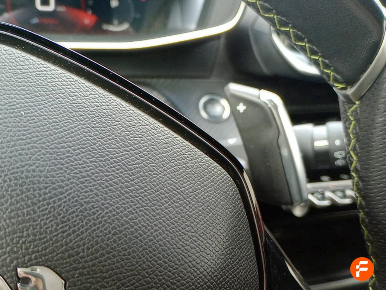 Foto Peugeot 2008 15