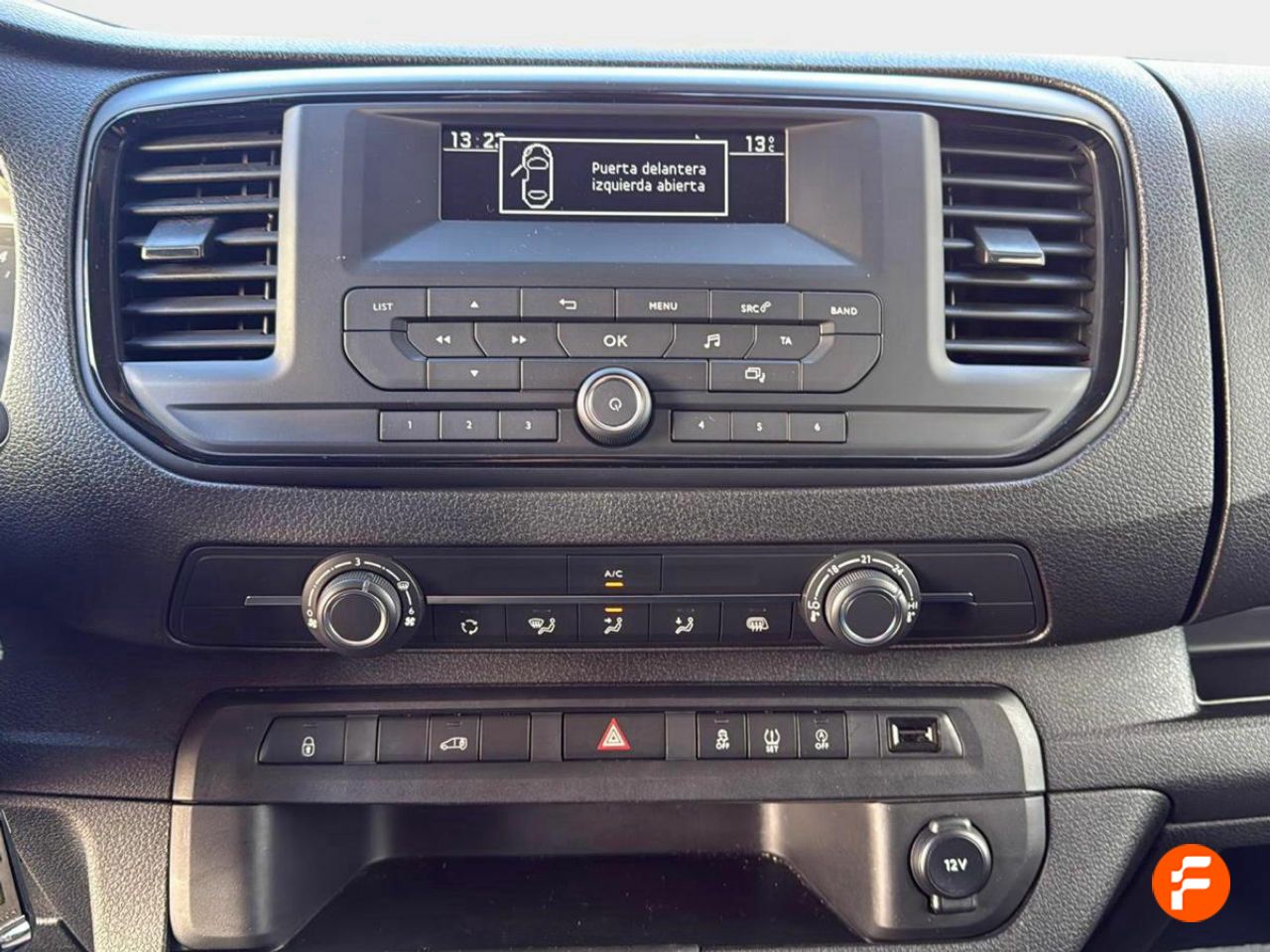 Foto Citroën Jumpy 11