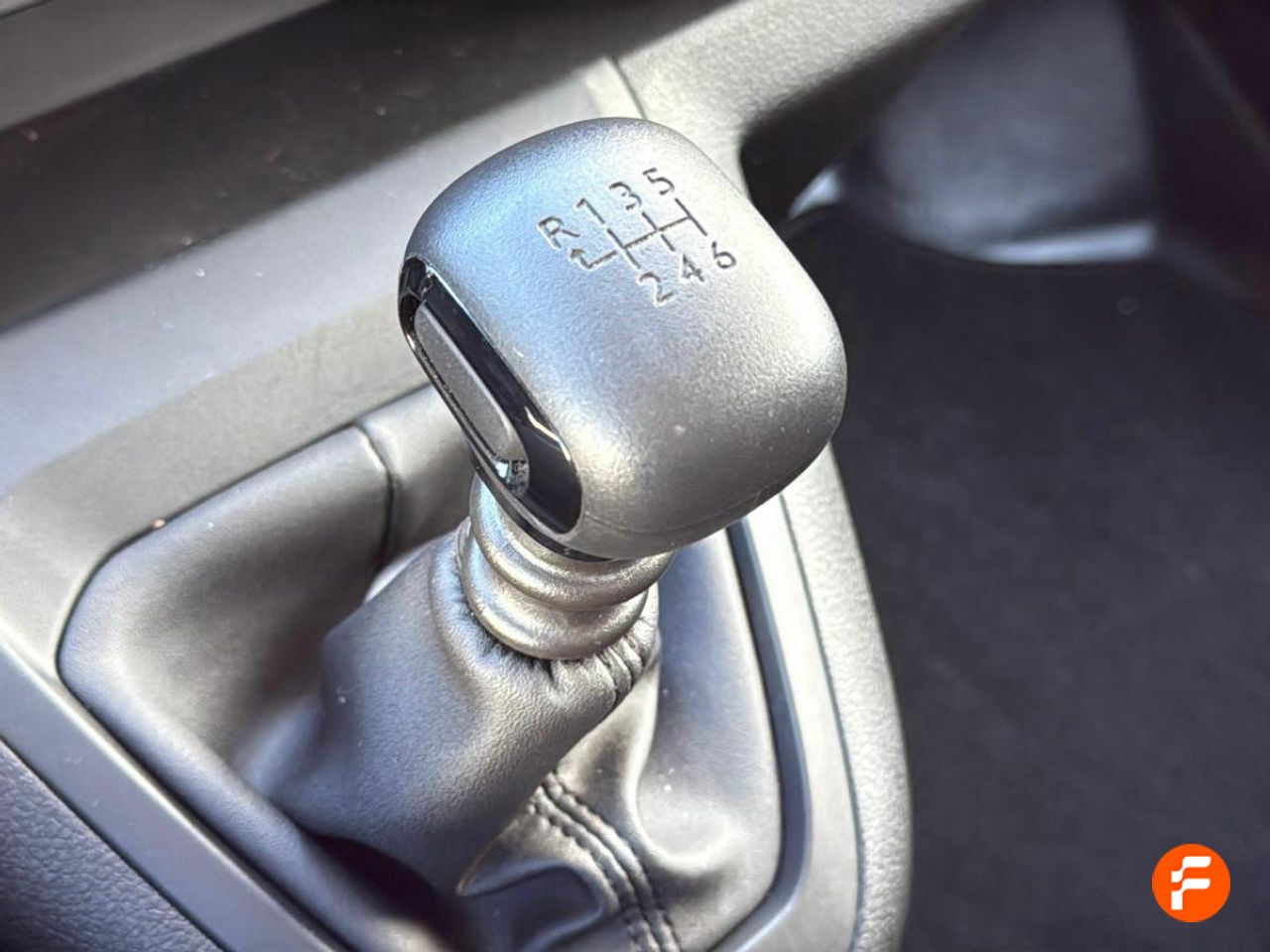 Foto Citroën Jumpy 14