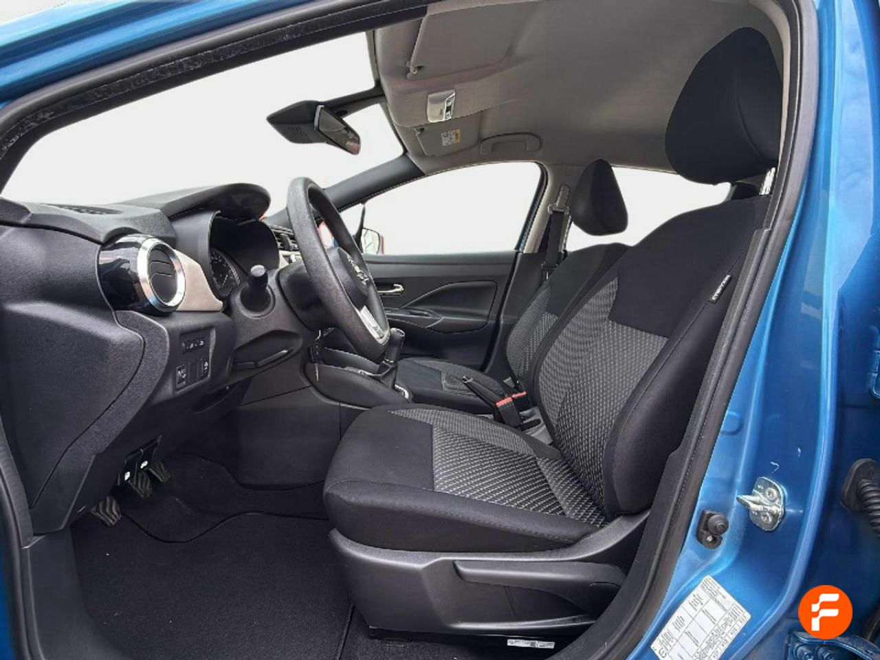 Foto Nissan Micra 14