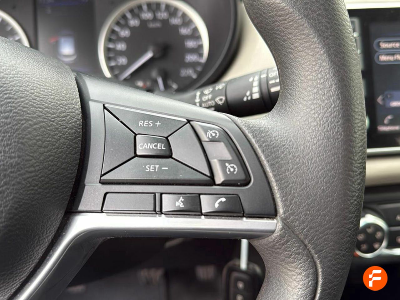 Foto Nissan Micra 18