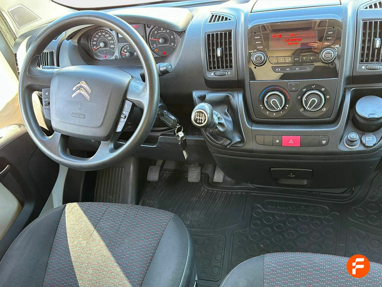 Foto Citroën Jumper 14