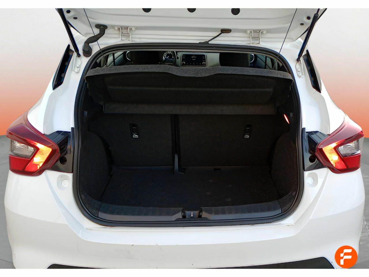 Foto Nissan Micra 5