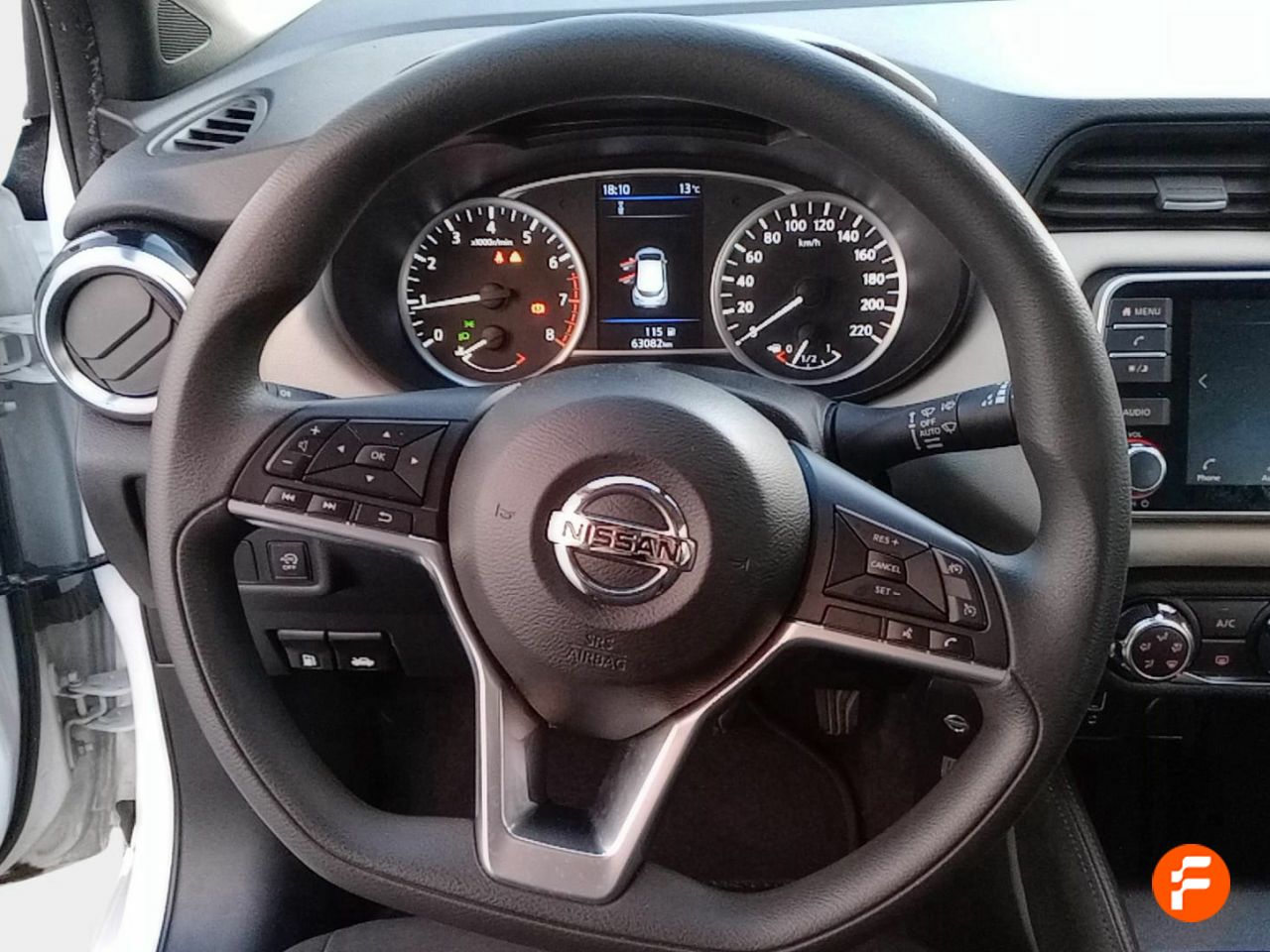 Foto Nissan Micra 13