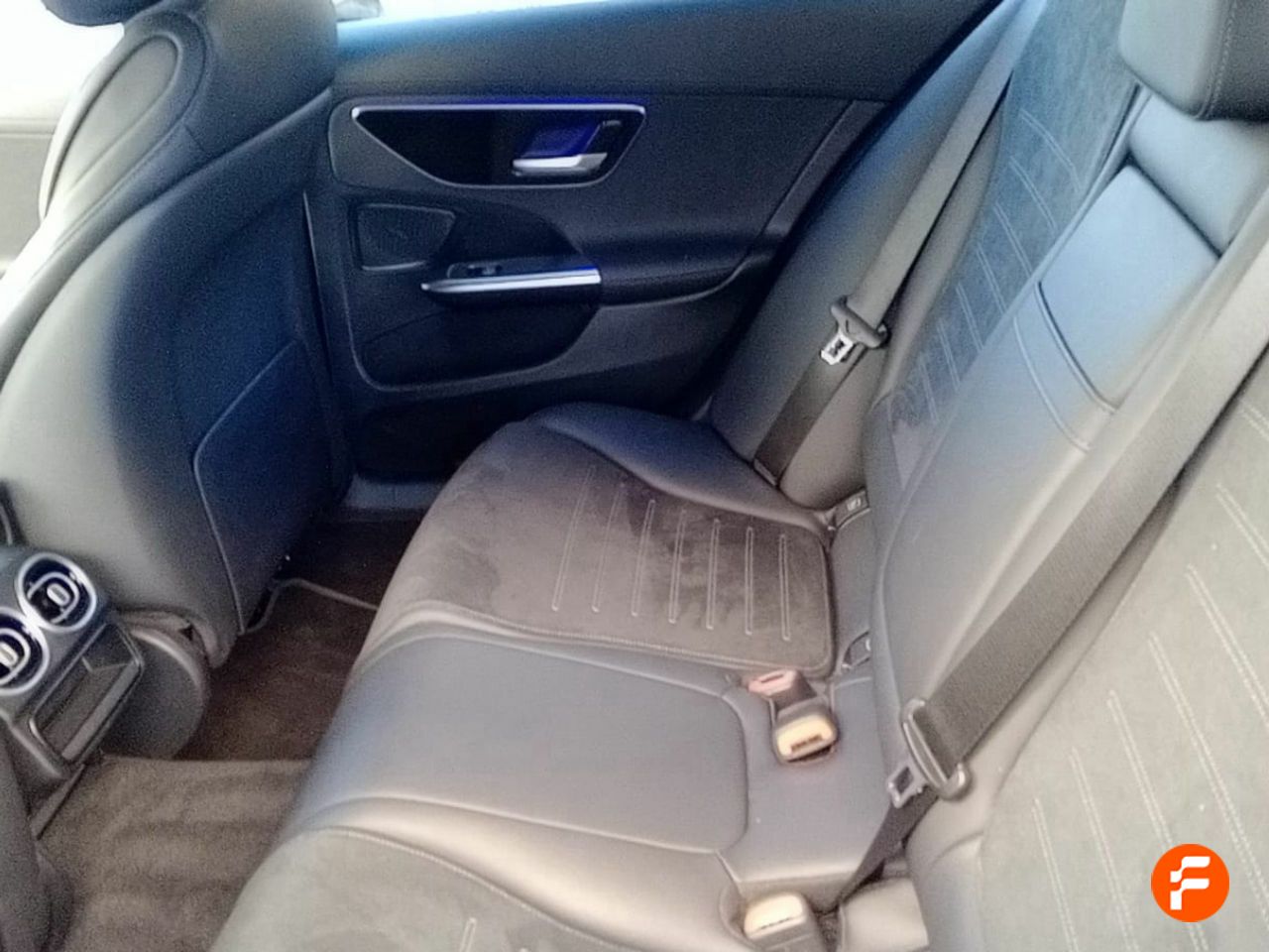 Foto Mercedes-Benz Clase C 23
