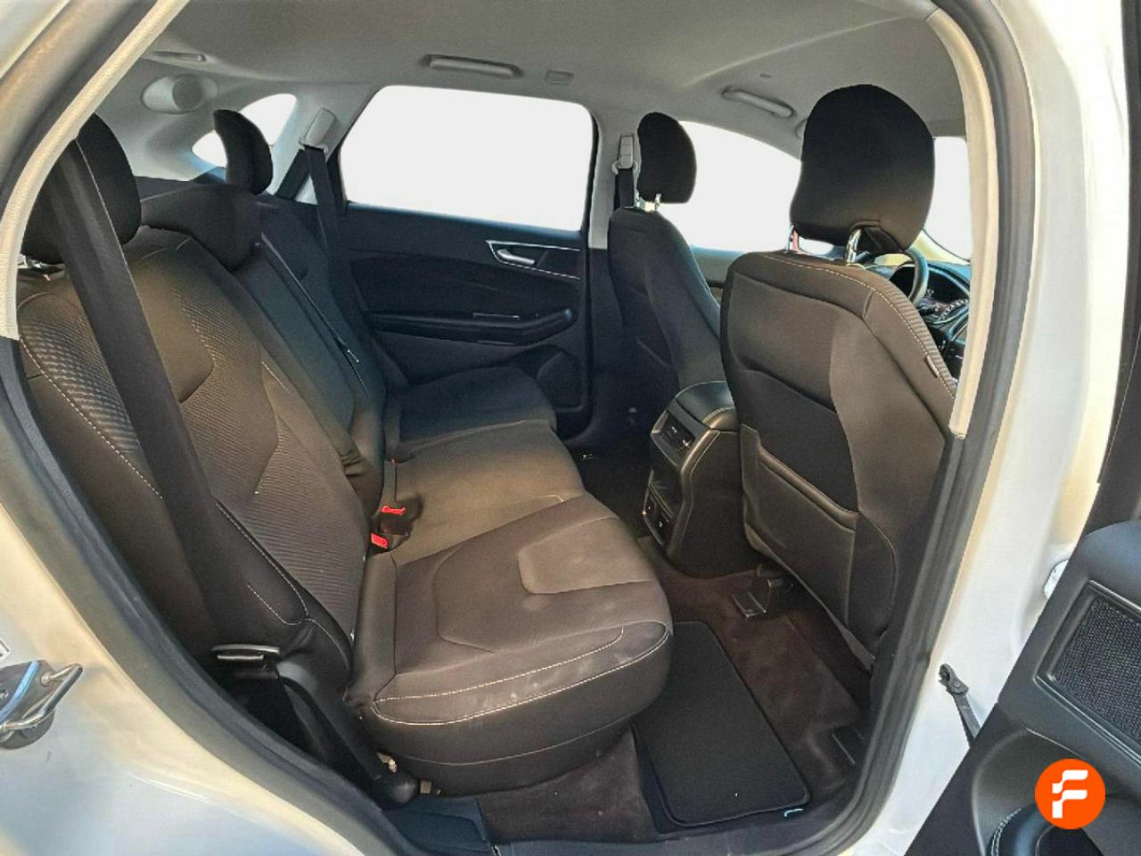 Foto Ford Edge 13