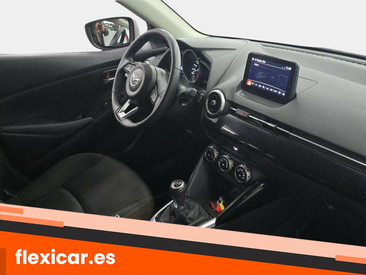 Foto Mazda Mazda2 14