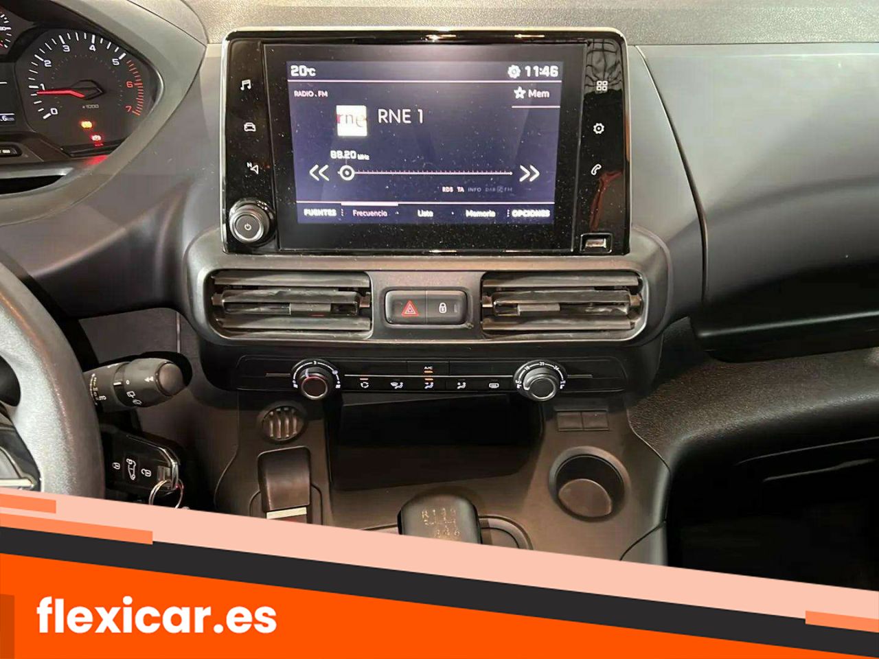 Foto Peugeot Rifter 16