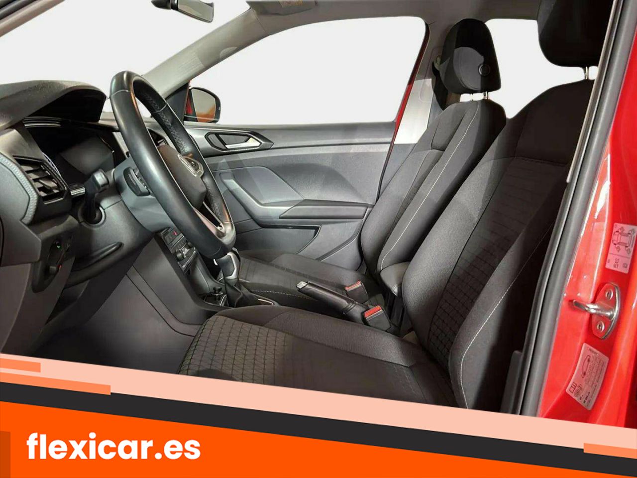 Foto Volkswagen T-Cross 11