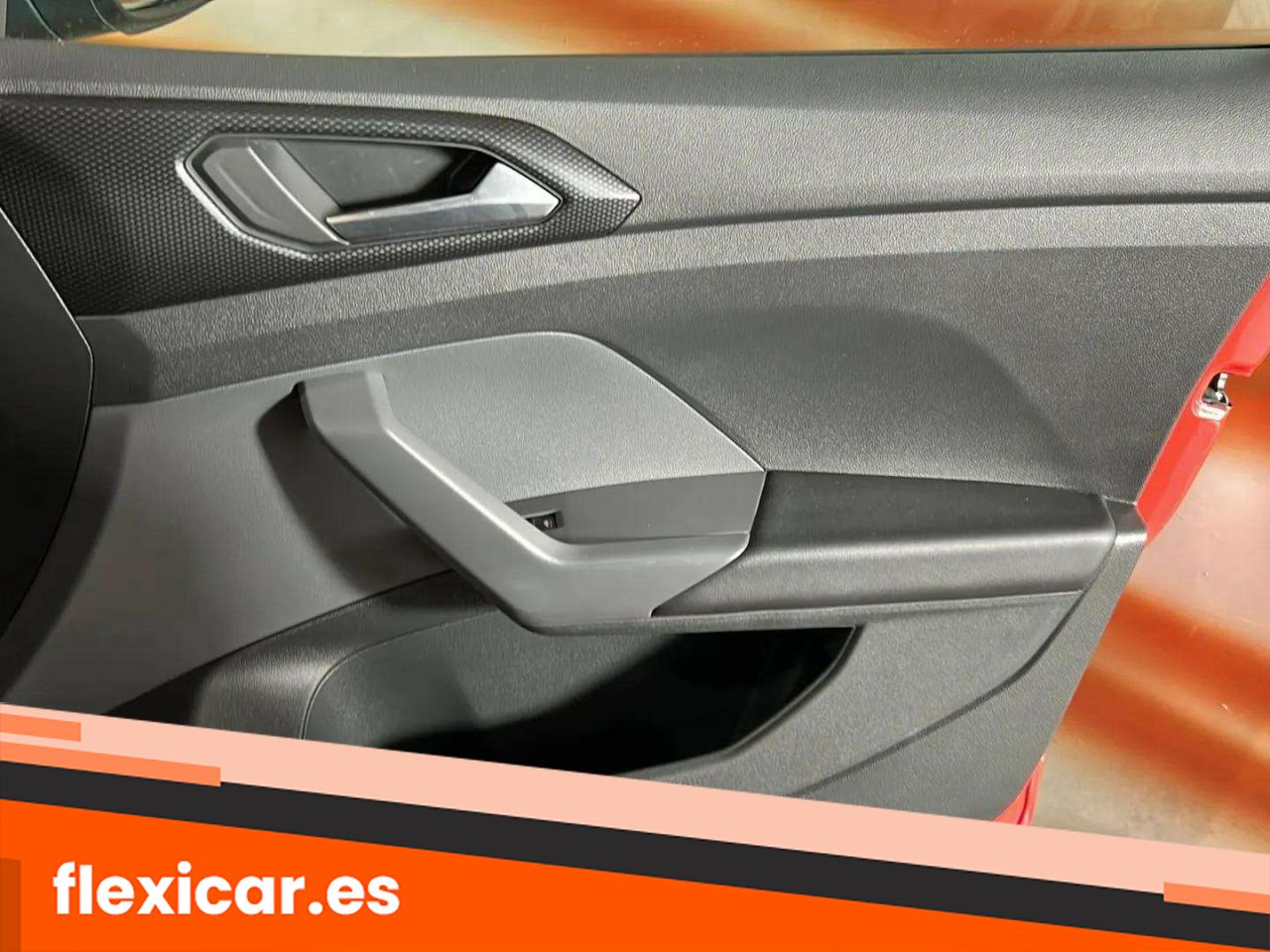 Foto Volkswagen T-Cross 23