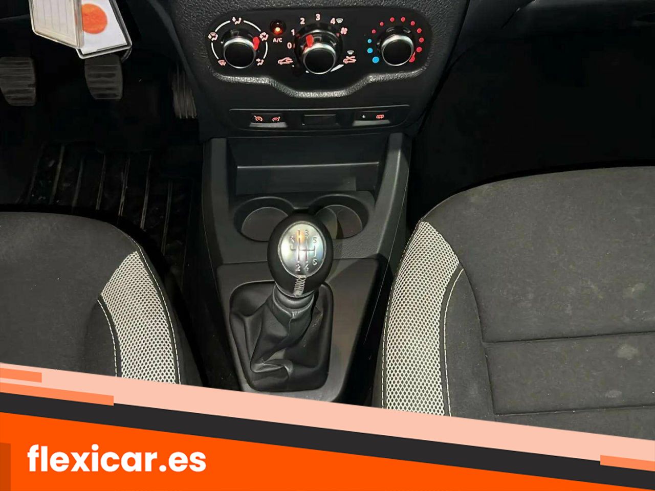 Foto Dacia Lodgy 18