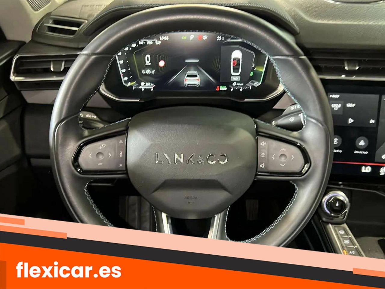 Foto LYNK&CO 01 19