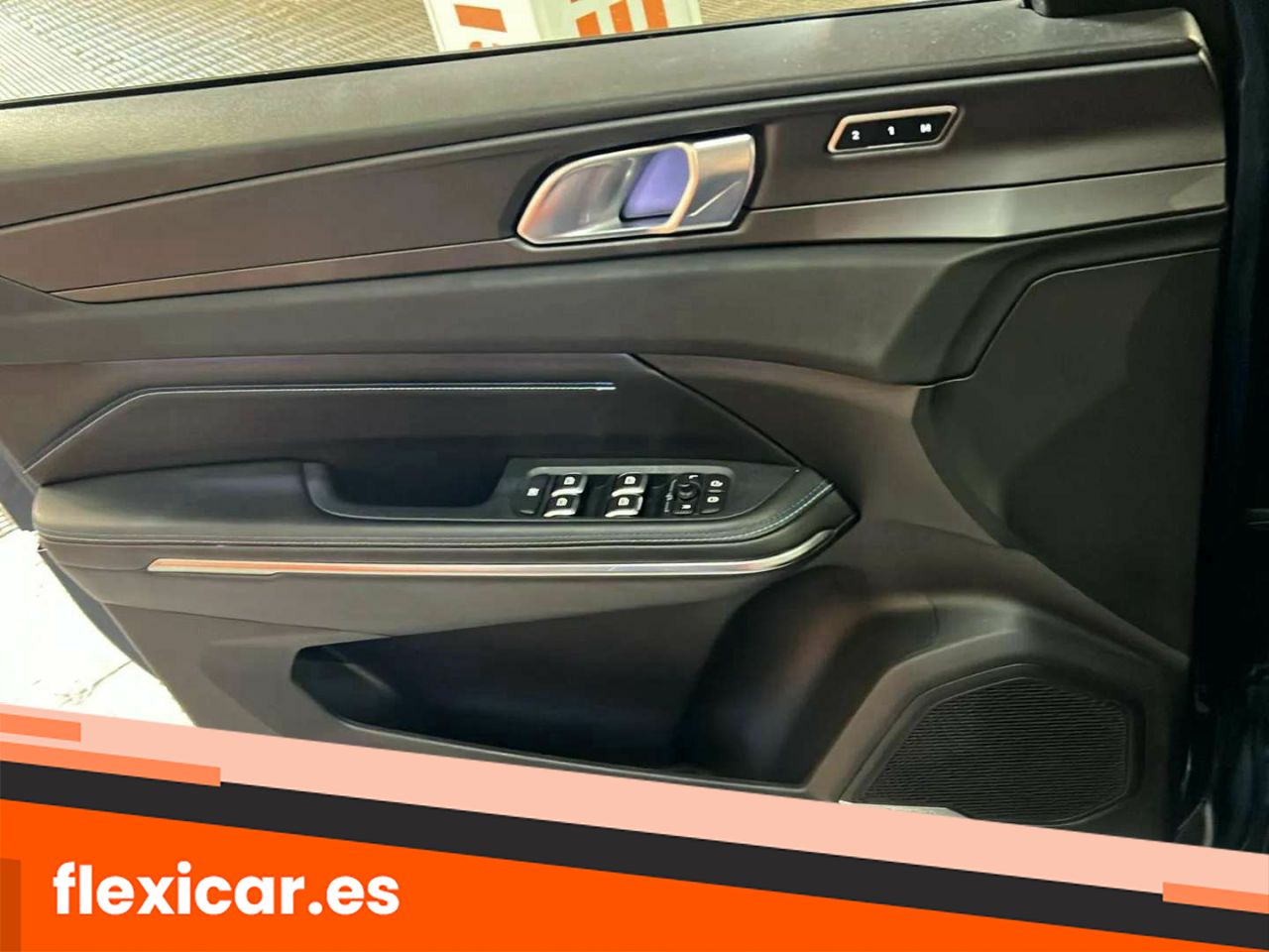 Foto LYNK&CO 01 22