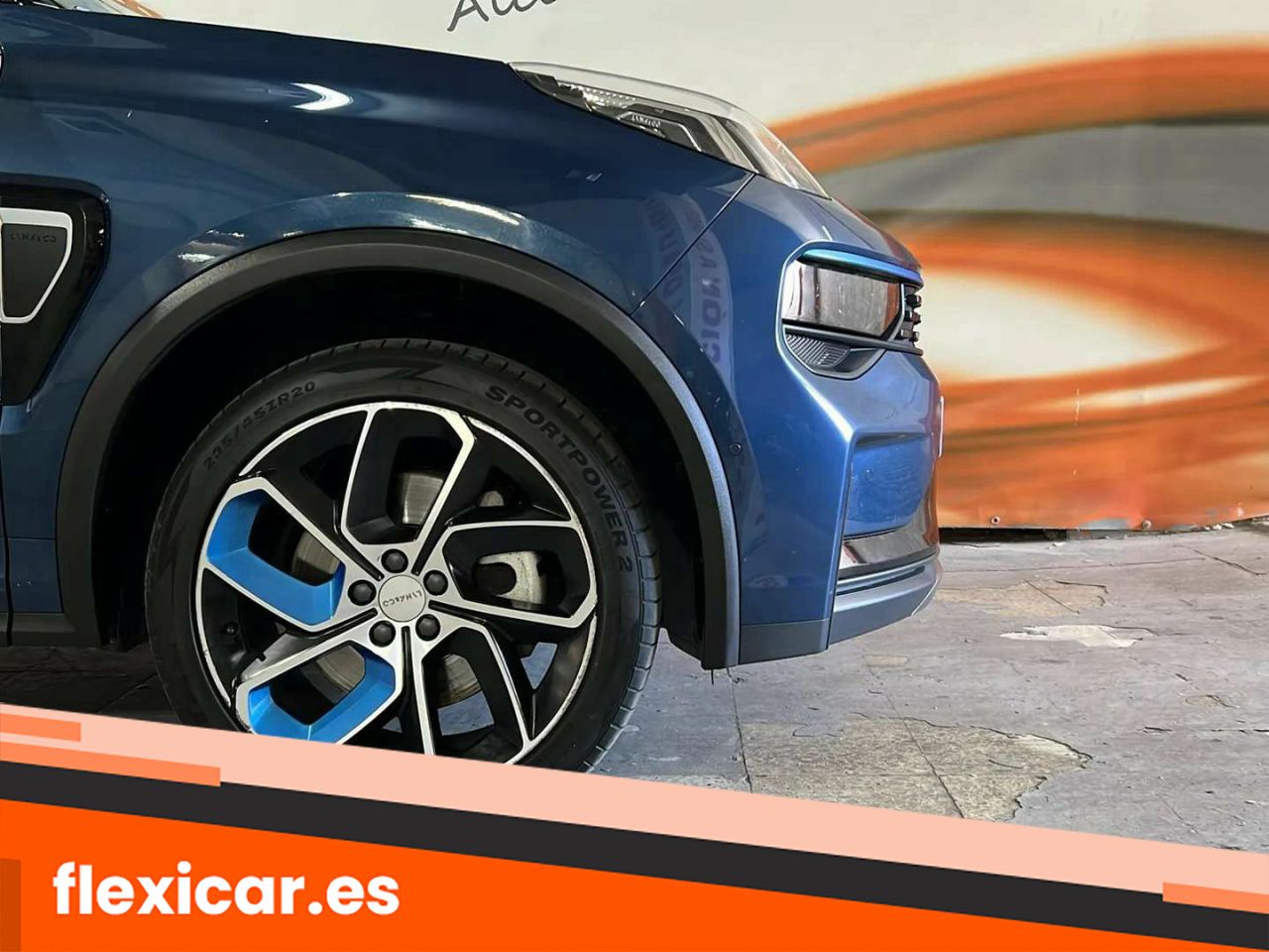Foto LYNK&CO 01 25