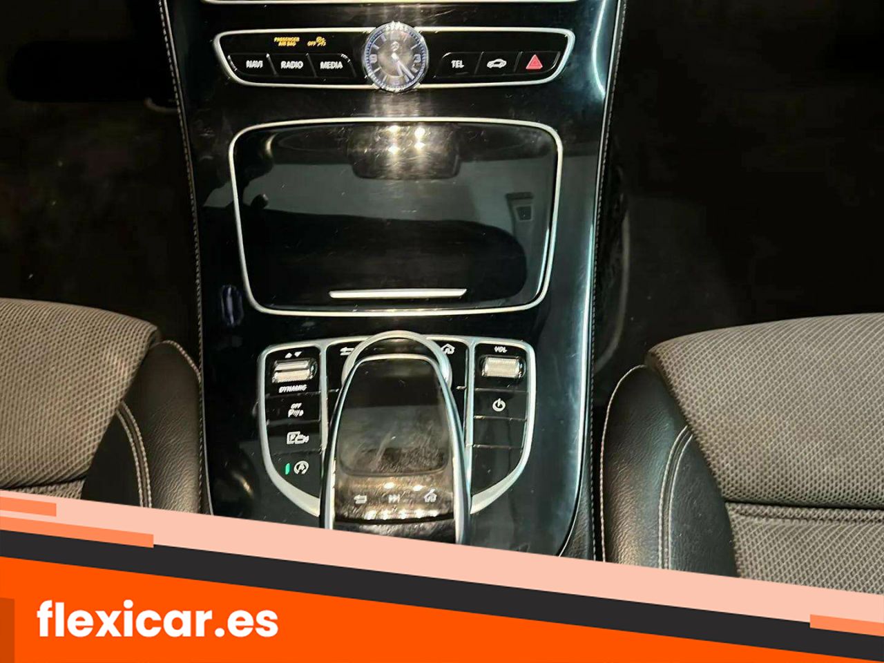 Foto Mercedes-Benz Clase E 18