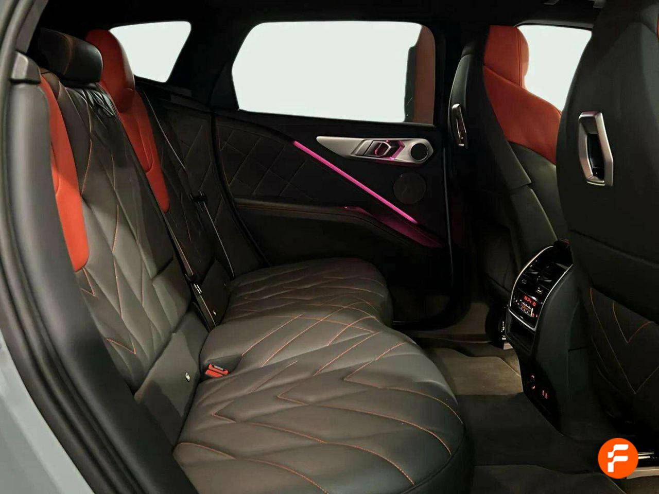 Foto BMW XM 13
