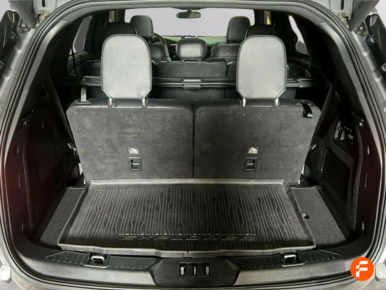 Foto Ford Explorer 9