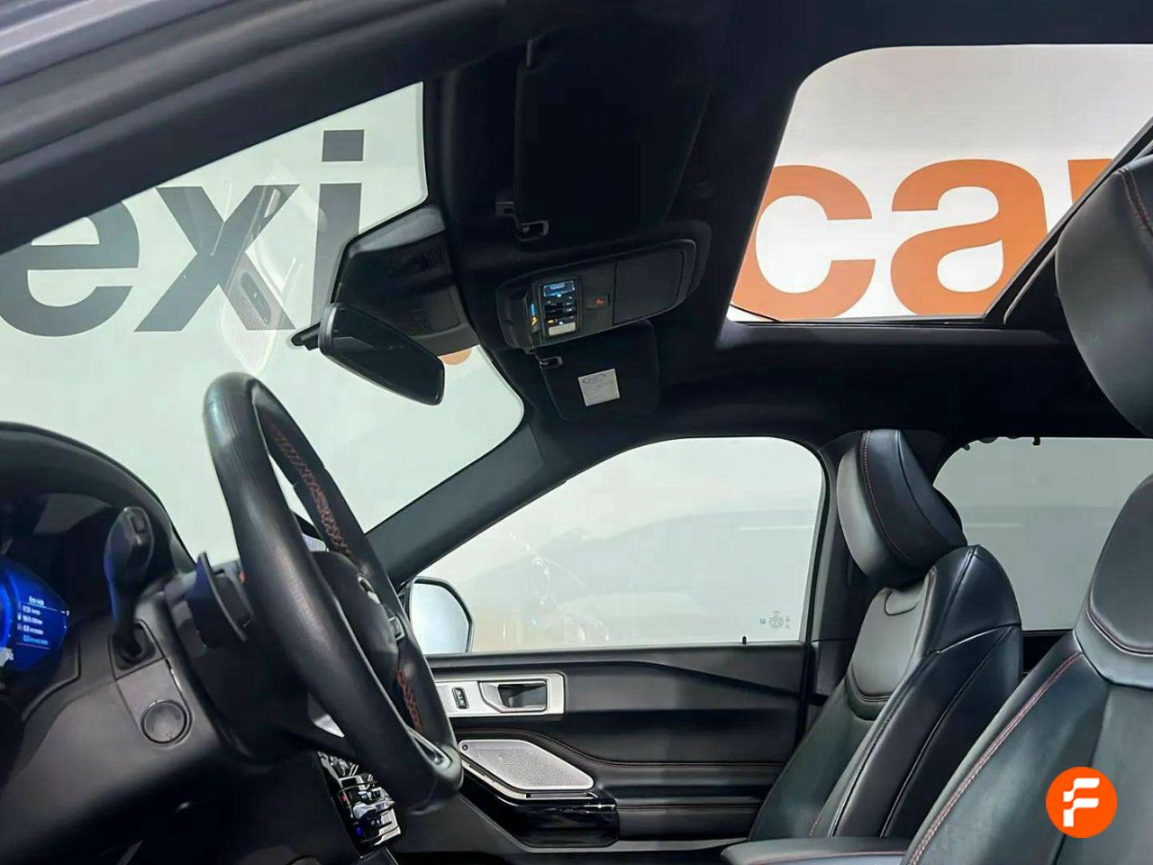 Foto Ford Explorer 10