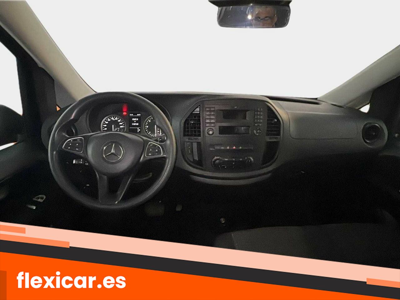 Foto Mercedes-Benz Vito 31