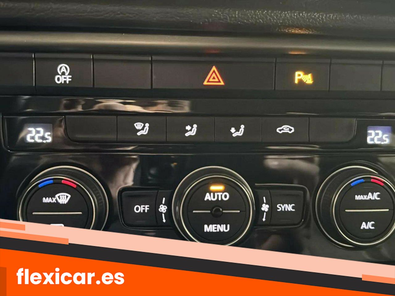Foto Volkswagen T-Roc 21