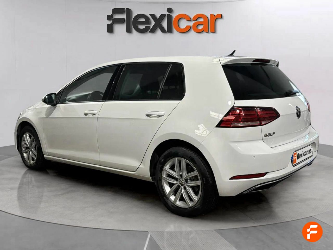 Foto Volkswagen Golf 8