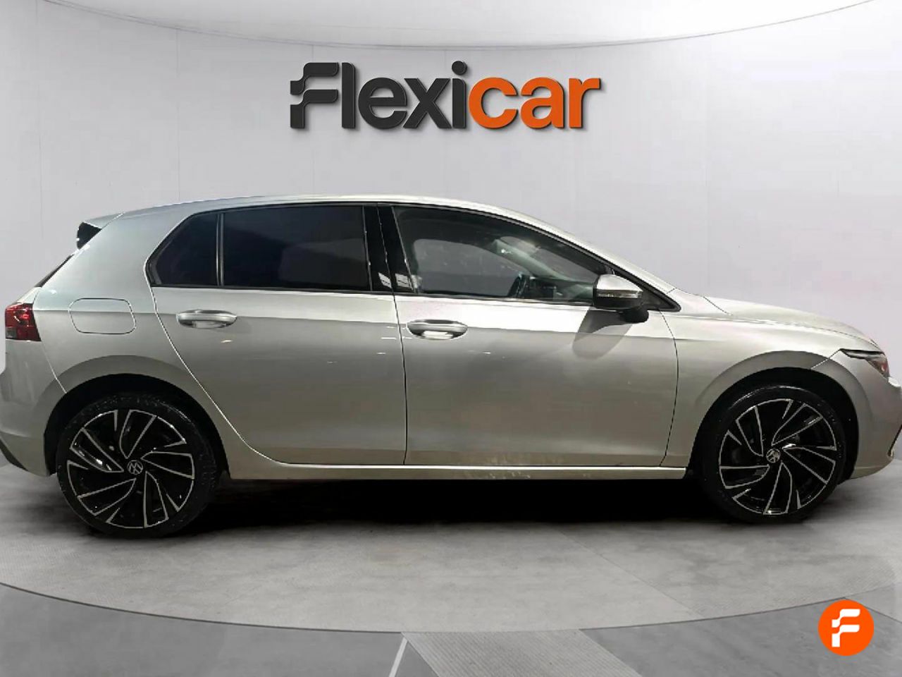 Foto Volkswagen Golf 9