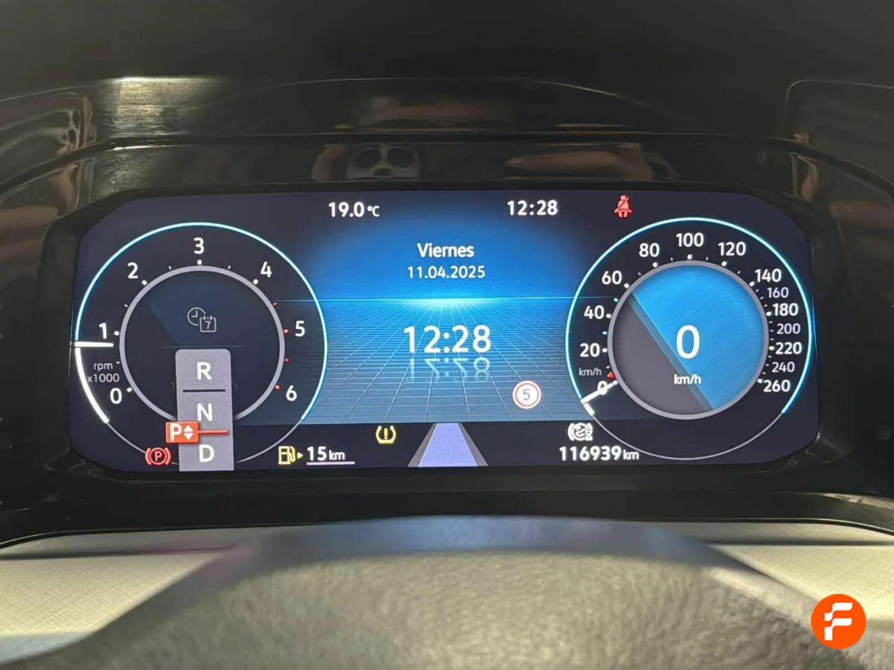 Foto Volkswagen Golf 13