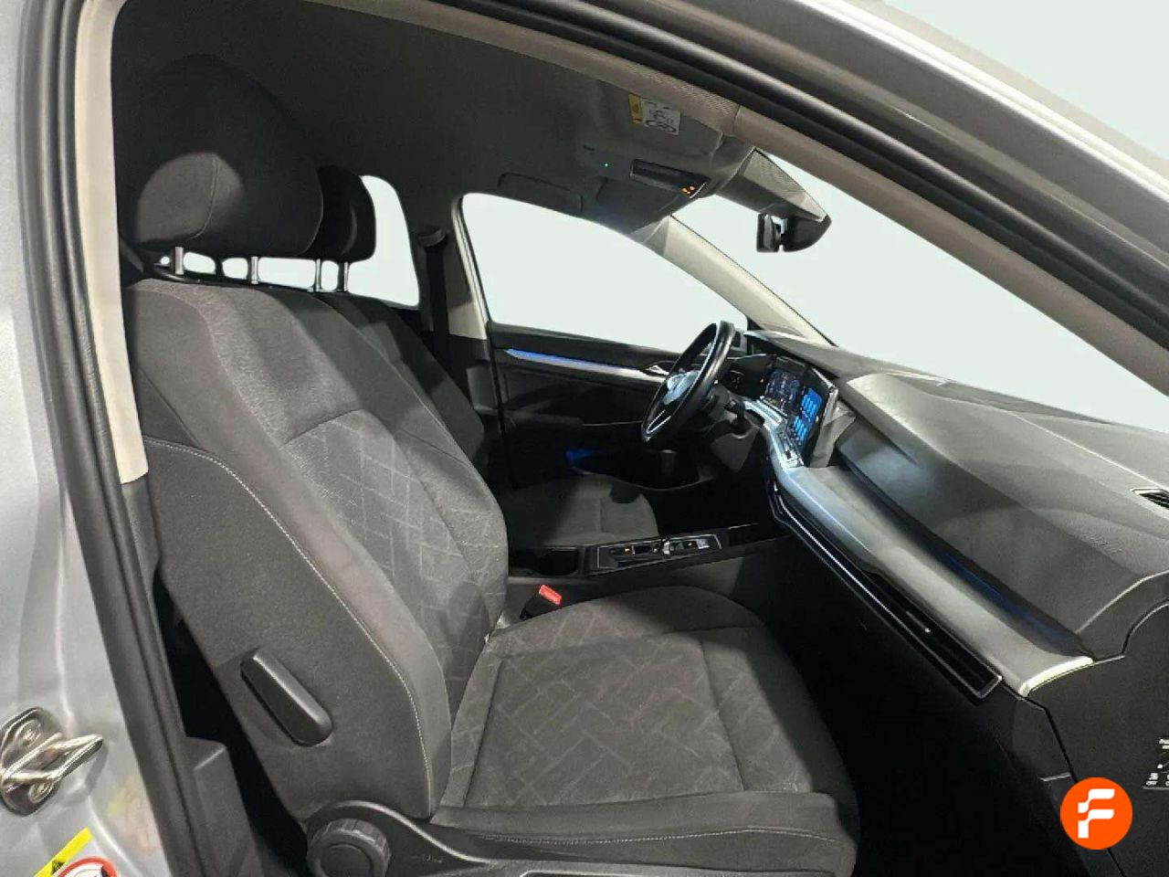 Foto Volkswagen Golf 14