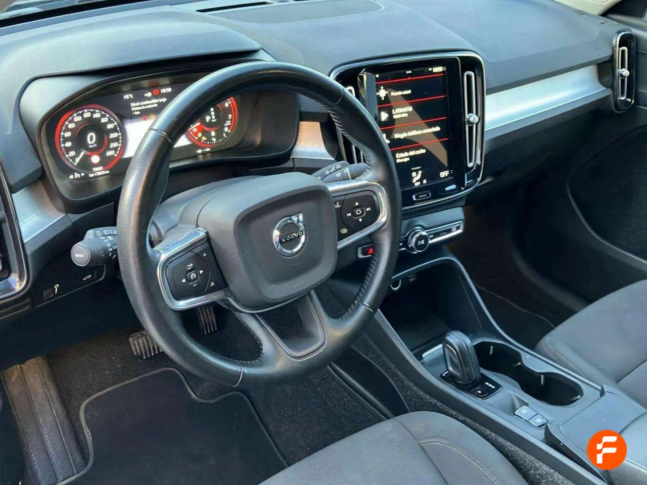 Foto Volvo XC40 10
