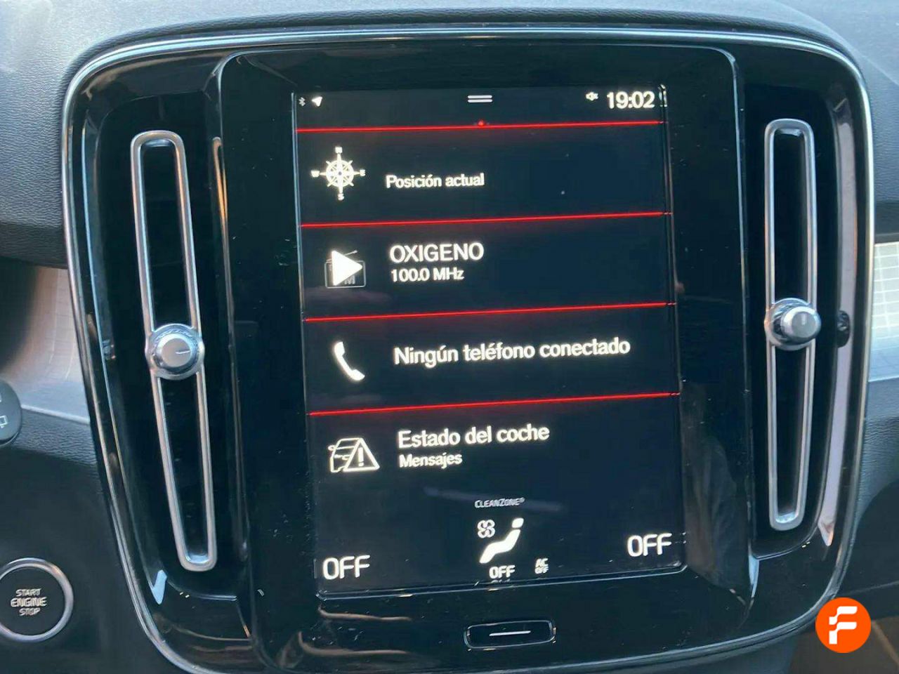 Foto Volvo XC40 13
