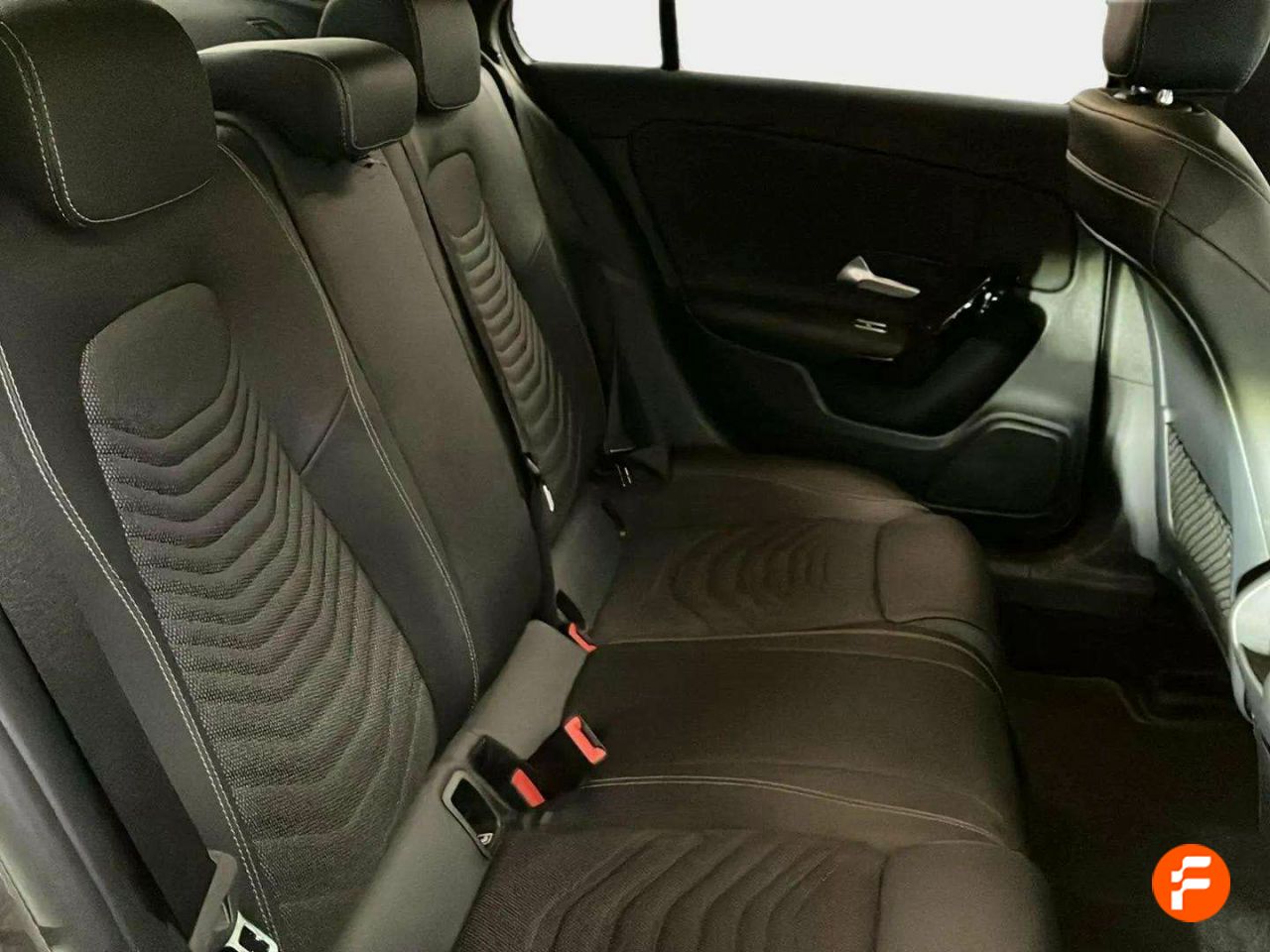 Foto Mercedes-Benz Clase A 18